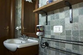 Il Covo Dei Briganti Gasthof 3*