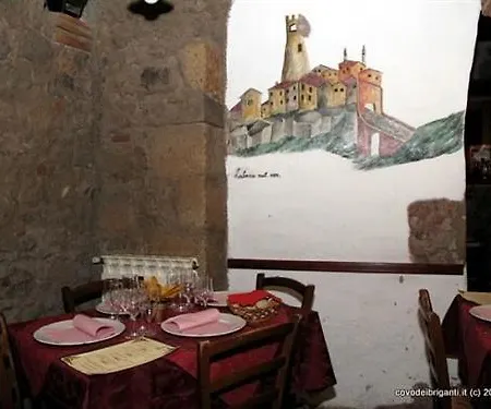 Il Covo Dei Briganti 3*